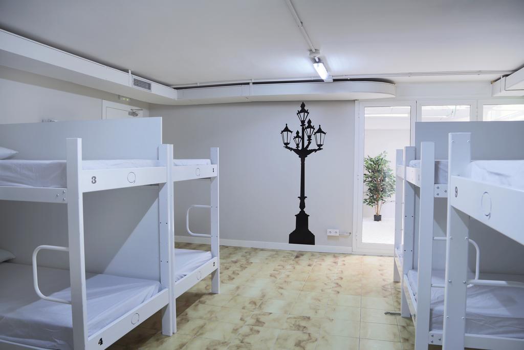 Hola Hostal Eixample برشلونة الغرفة الصورة