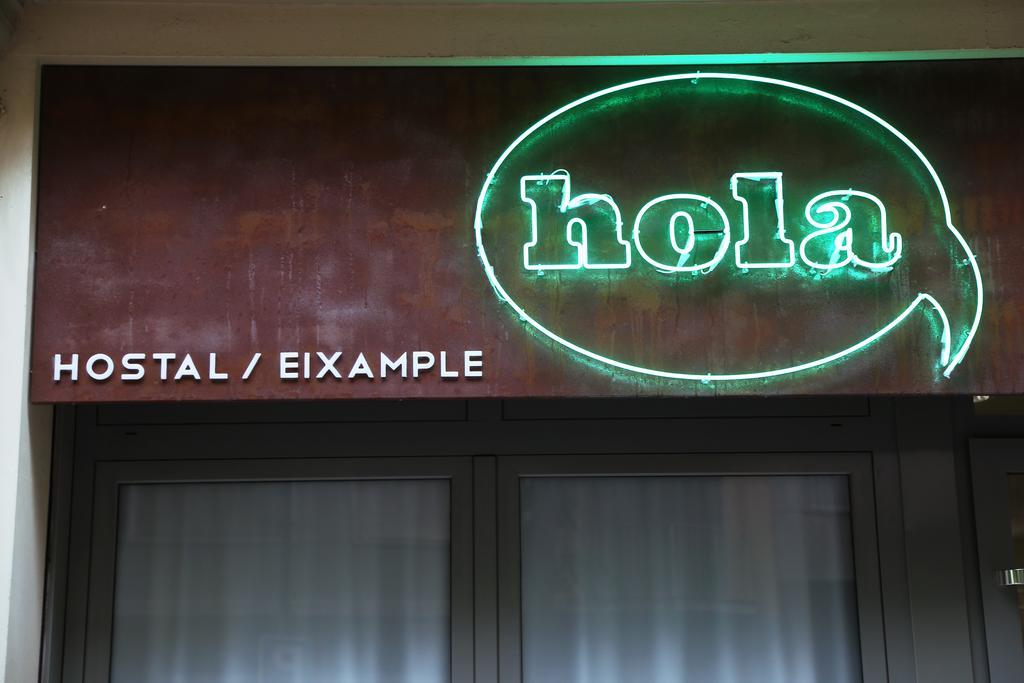 Hola Hostal Eixample برشلونة المظهر الخارجي الصورة